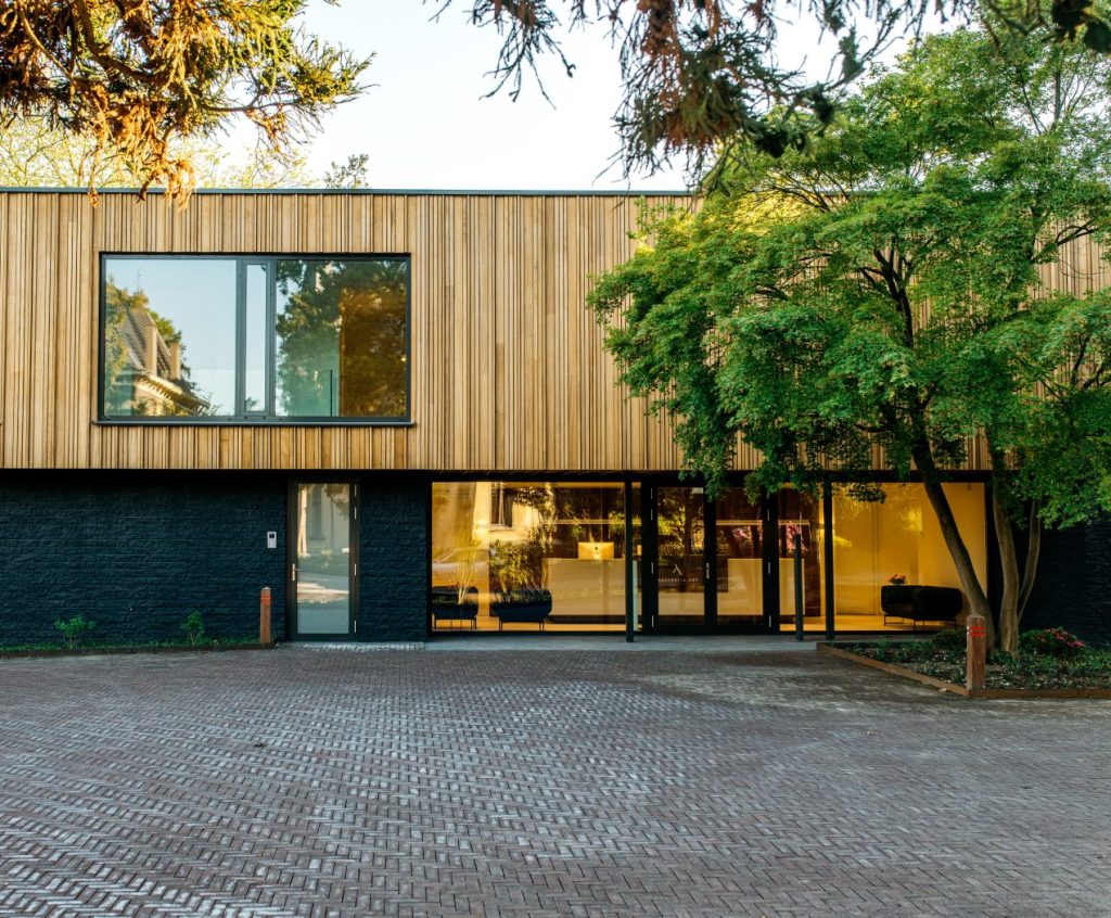 Voorgevel pand Aesthetic Art - Broekhem 25a 6301 HD Valkenburg